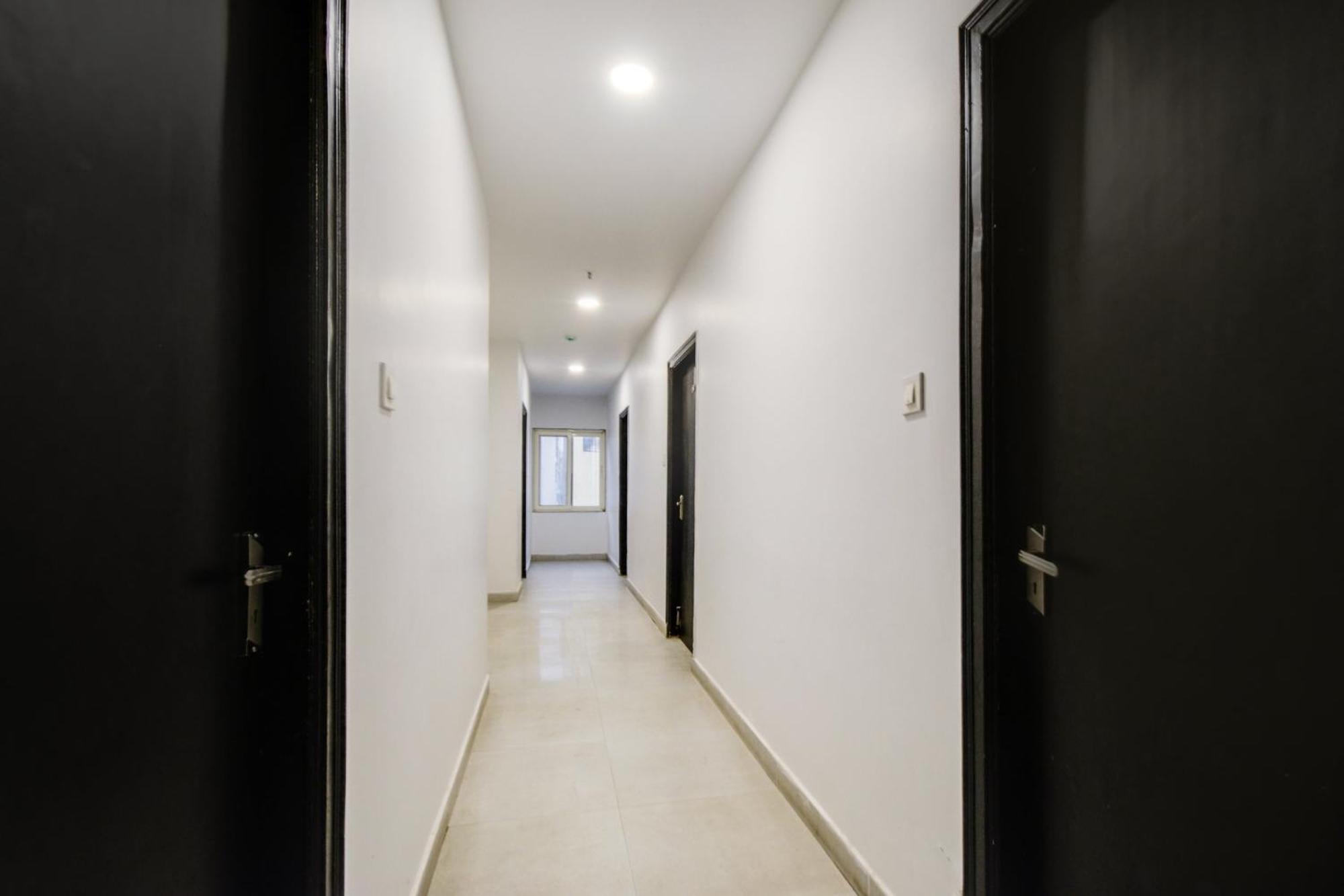 Super Townhouse Alwal Road Hotel Trimulgherry Kültér fotó