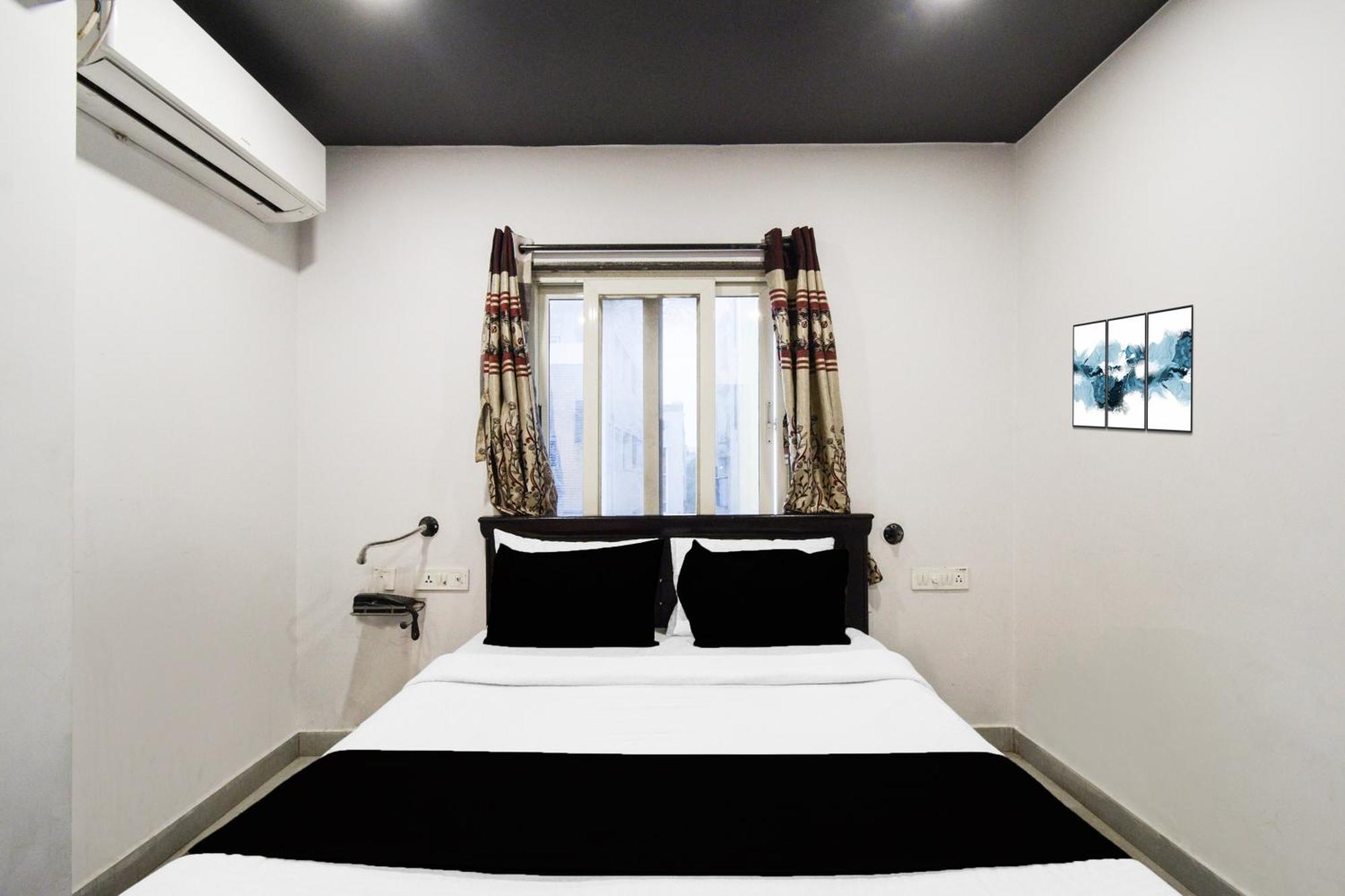 Super Townhouse Alwal Road Hotel Trimulgherry Kültér fotó
