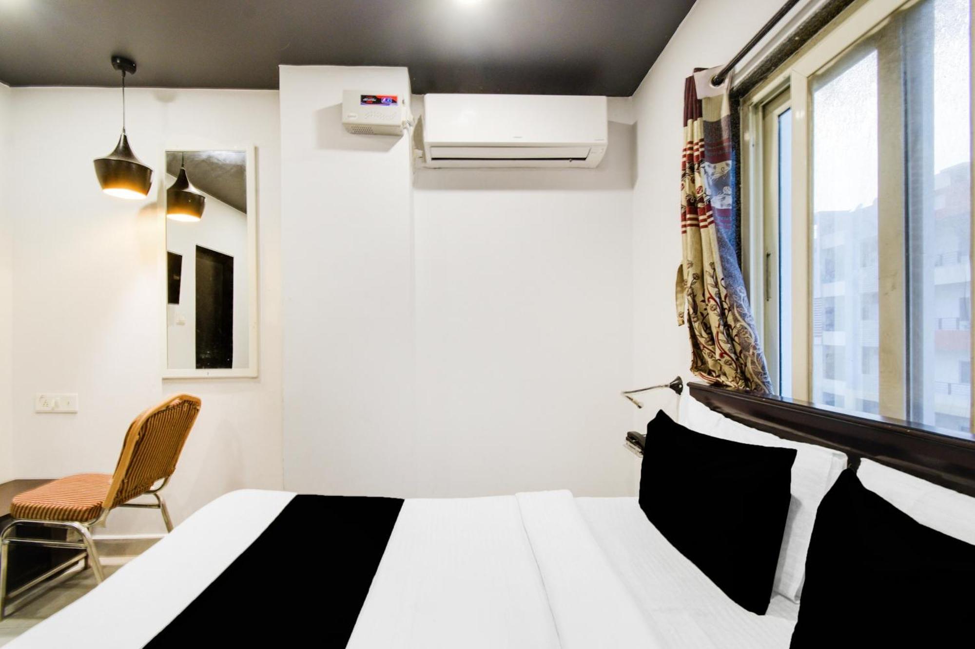 Super Townhouse Alwal Road Hotel Trimulgherry Kültér fotó